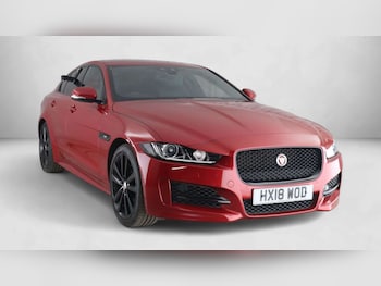 Used Jaguar XE 2018 for sale - 79077776: Photo