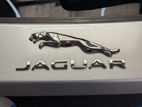 Used Jaguar E-Pace 2018 for sale - 74656773: Photo 39