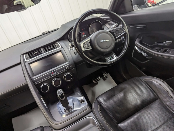 Used Jaguar E-Pace 2018 for sale - 74656773: Photo 50