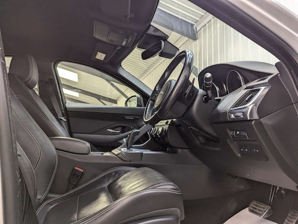 Used Jaguar E-Pace 2018 for sale - 74656773: Photo 52
