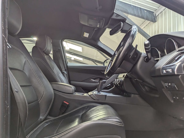 Used Jaguar E-Pace 2018 for sale - 74656773: Photo 55