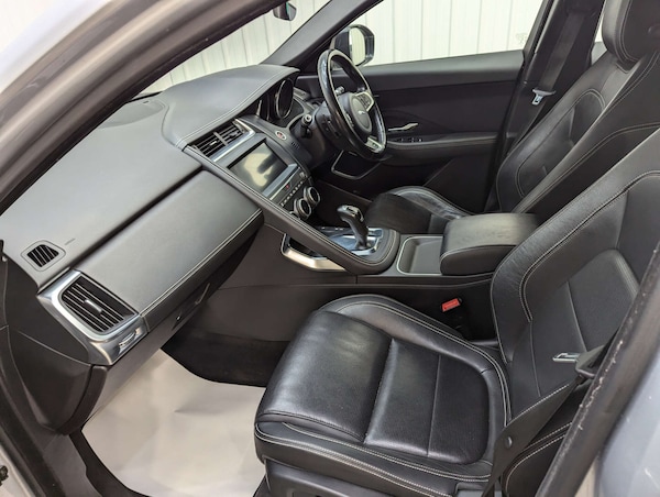 Used Jaguar E-Pace 2018 for sale - 74656773: Photo 57