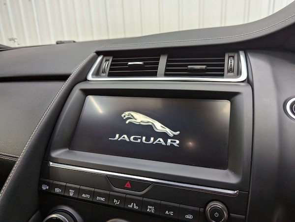 Used Jaguar E-Pace 2018 for sale - 74656773: Photo 88