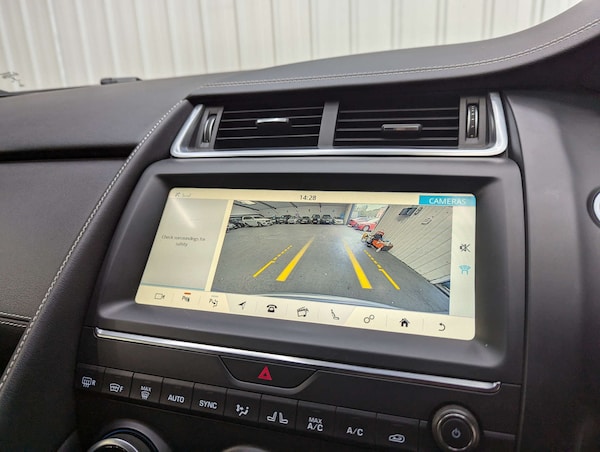 Used Jaguar E-Pace 2018 for sale - 74656773: Photo 92