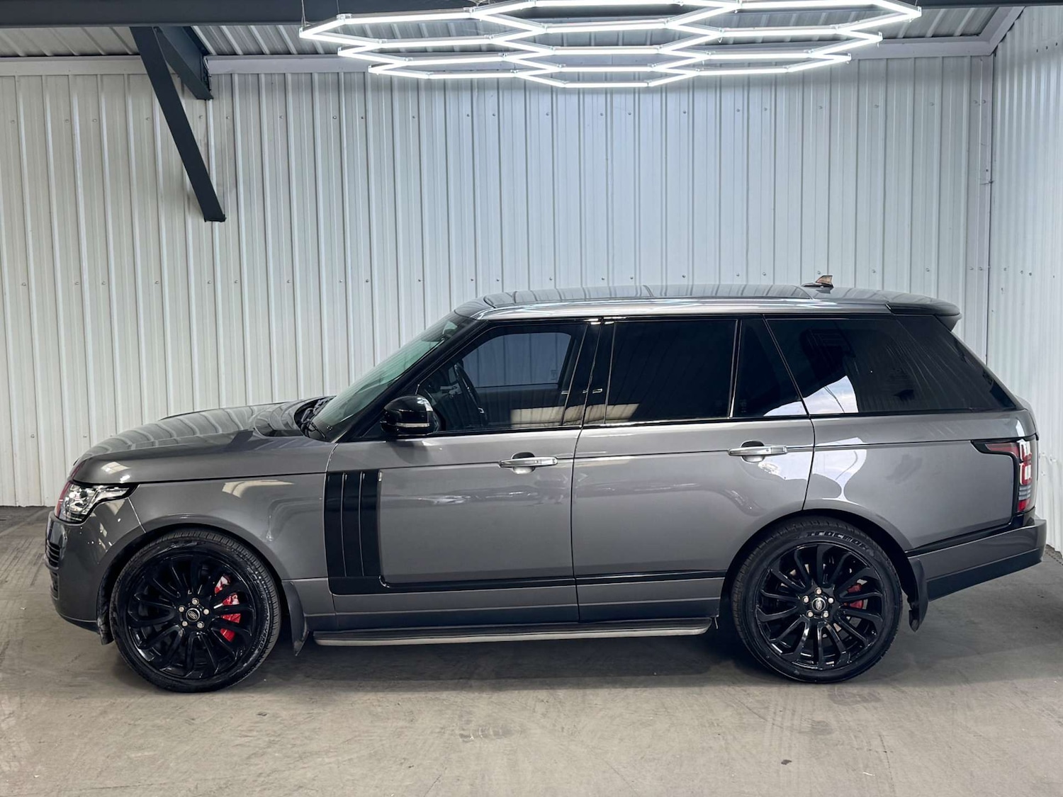 Used Land Rover Range Rover 2015 for sale - 76518049: Photo 11