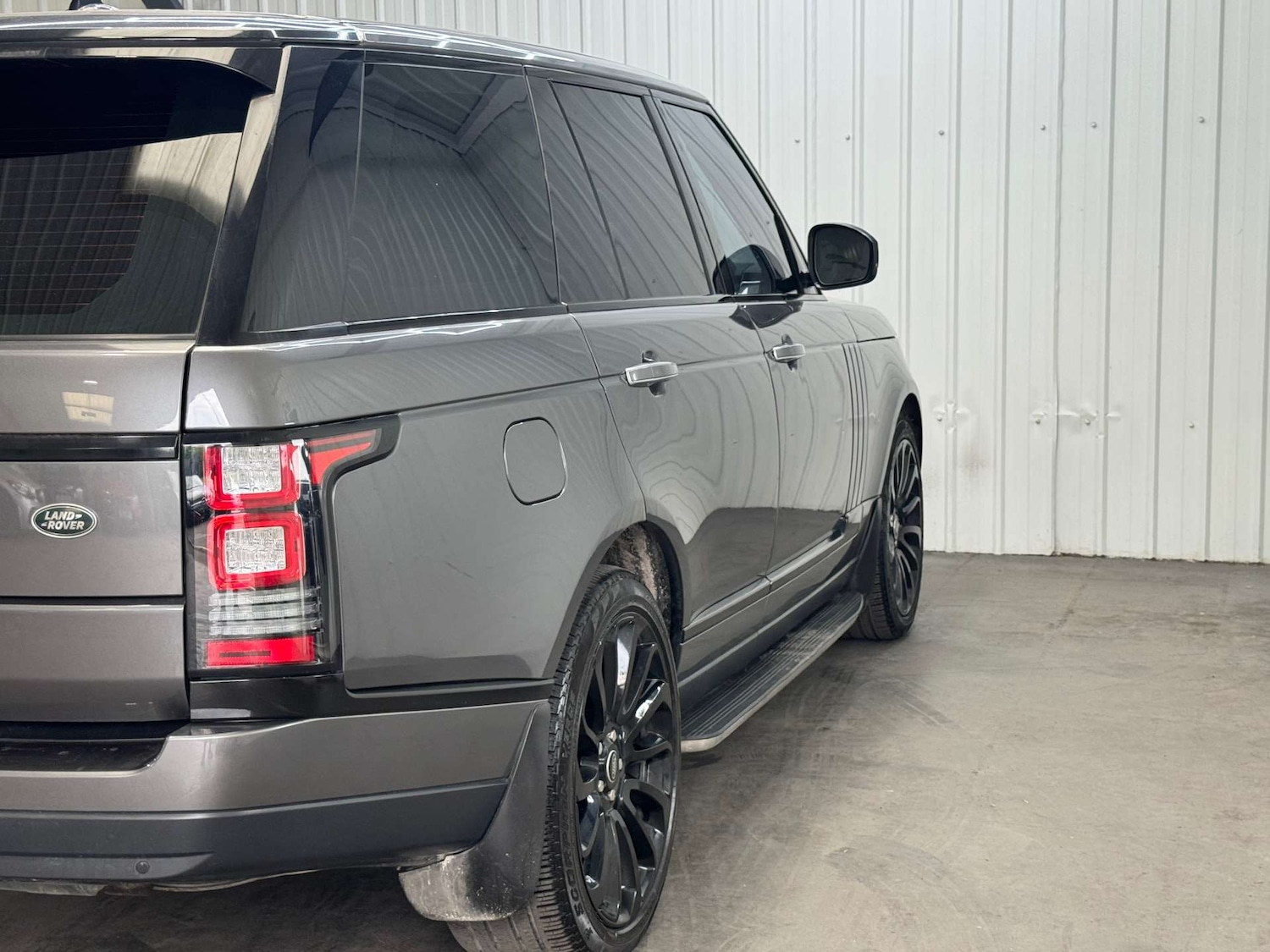 Used Land Rover Range Rover 2015 for sale - 76518049: Photo 46