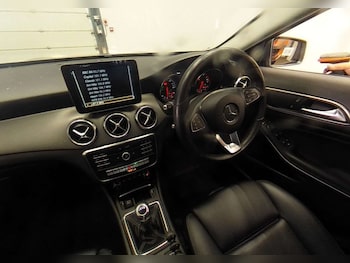 Used Mercedes-Benz GLA 2018 for sale - 76278543: Photo