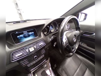 Used Mercedes-Benz E Class 2015 for sale - 78299965: Photo