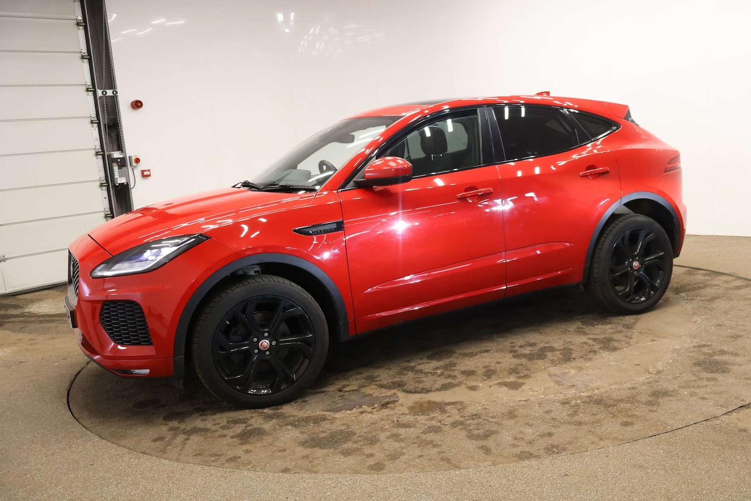 Used Jaguar E-Pace 2018 for sale - 77609366: Photo 15