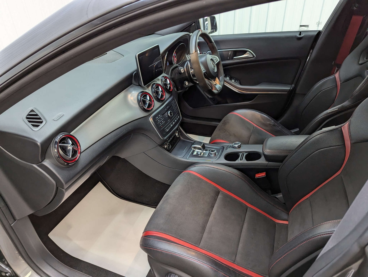 Used Mercedes-Benz CLA 2016 for sale - 76477442: Photo 54