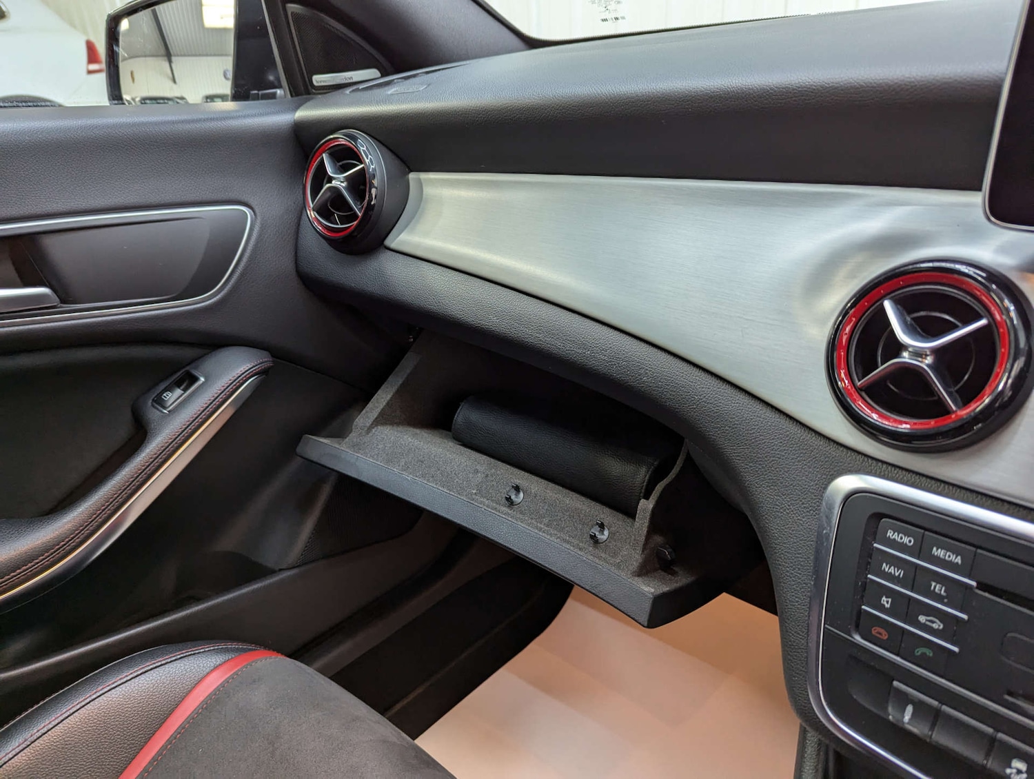 Used Mercedes-Benz CLA 2016 for sale - 76477442: Photo 91