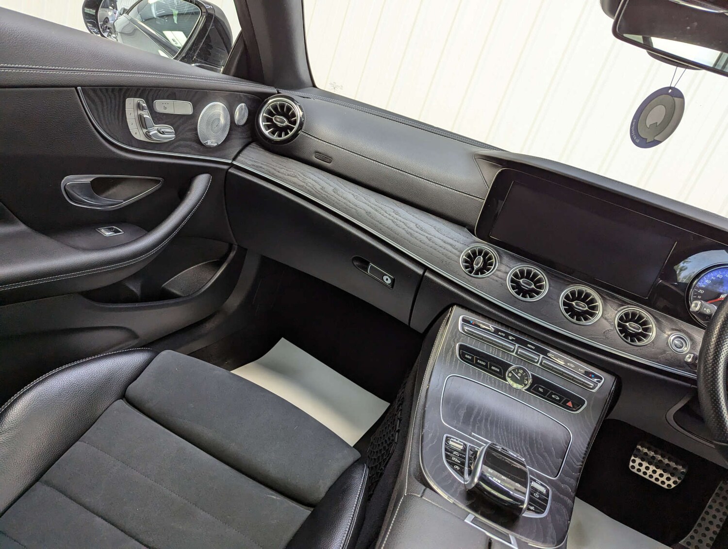 Used Mercedes-Benz E Class 2017 for sale - 76600583: Photo 45