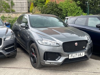 Used Jaguar F-Pace 2017 for sale - 78571884: Photo