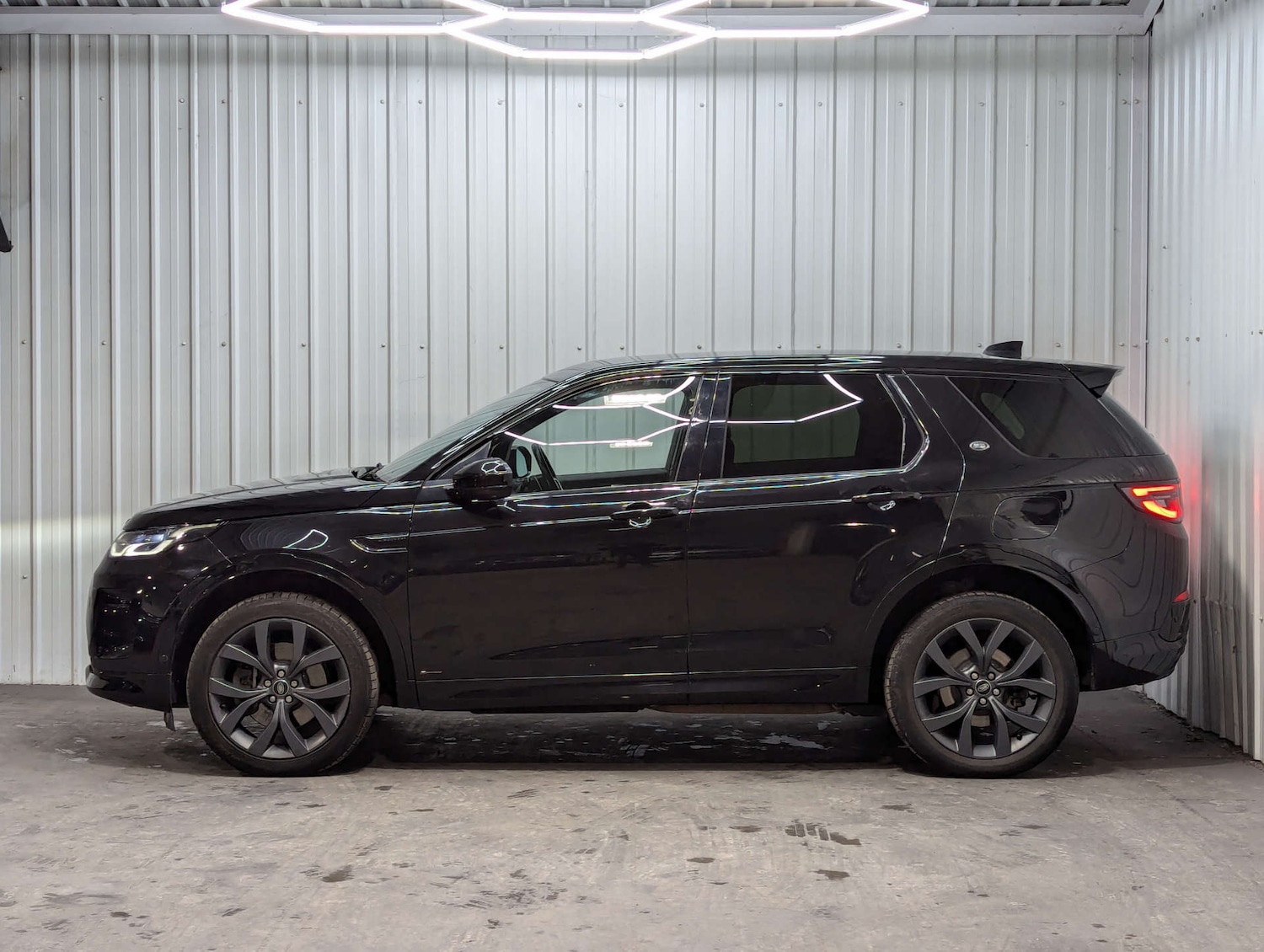 Used Land Rover Discovery Sport 2021 for sale - 77567357: Photo 16