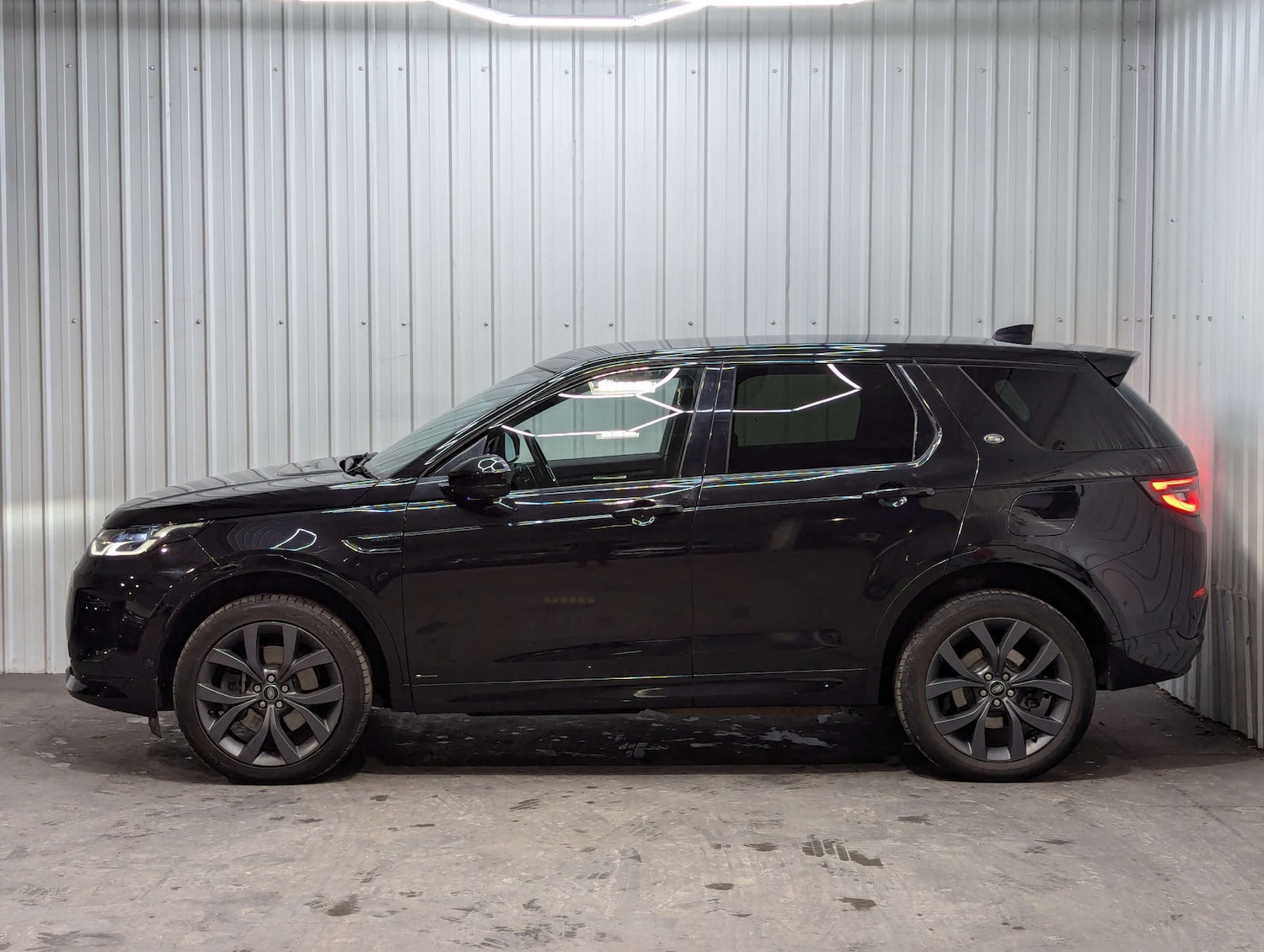 Used Land Rover Discovery Sport 2021 for sale - 77567357: Photo 17