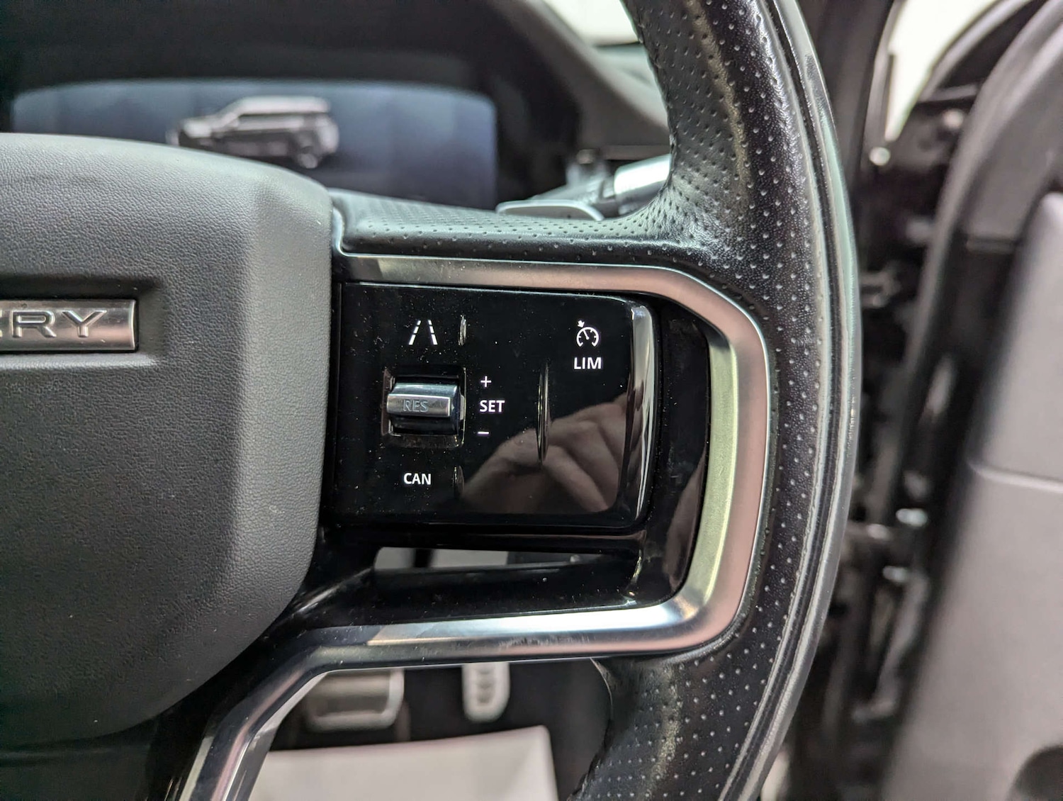 Used Land Rover Discovery Sport 2021 for sale - 77567357: Photo 78