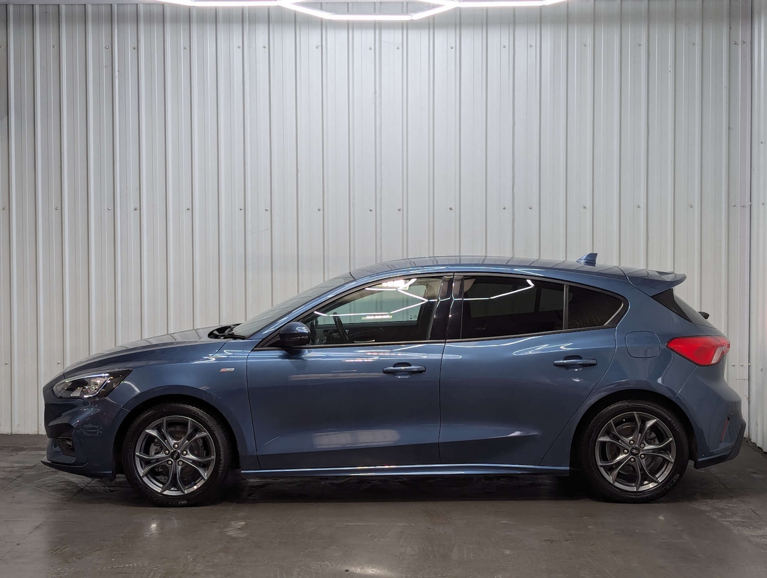 Used Ford Focus 2020 for sale - 77394894: Photo 17