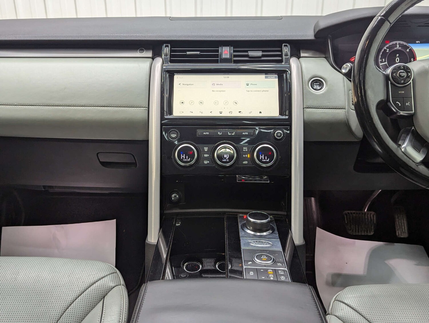 Used Land Rover Discovery 2018 for sale - 78066677: Photo 76