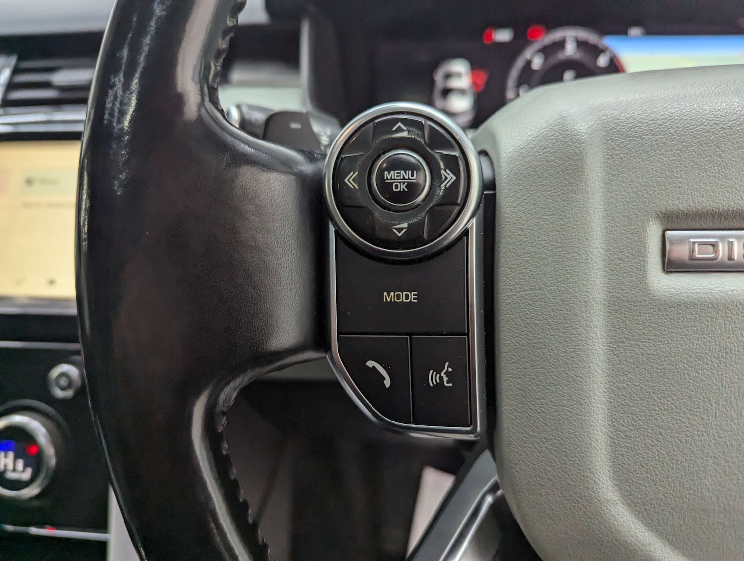 Used Land Rover Discovery 2018 for sale - 78066677: Photo 78