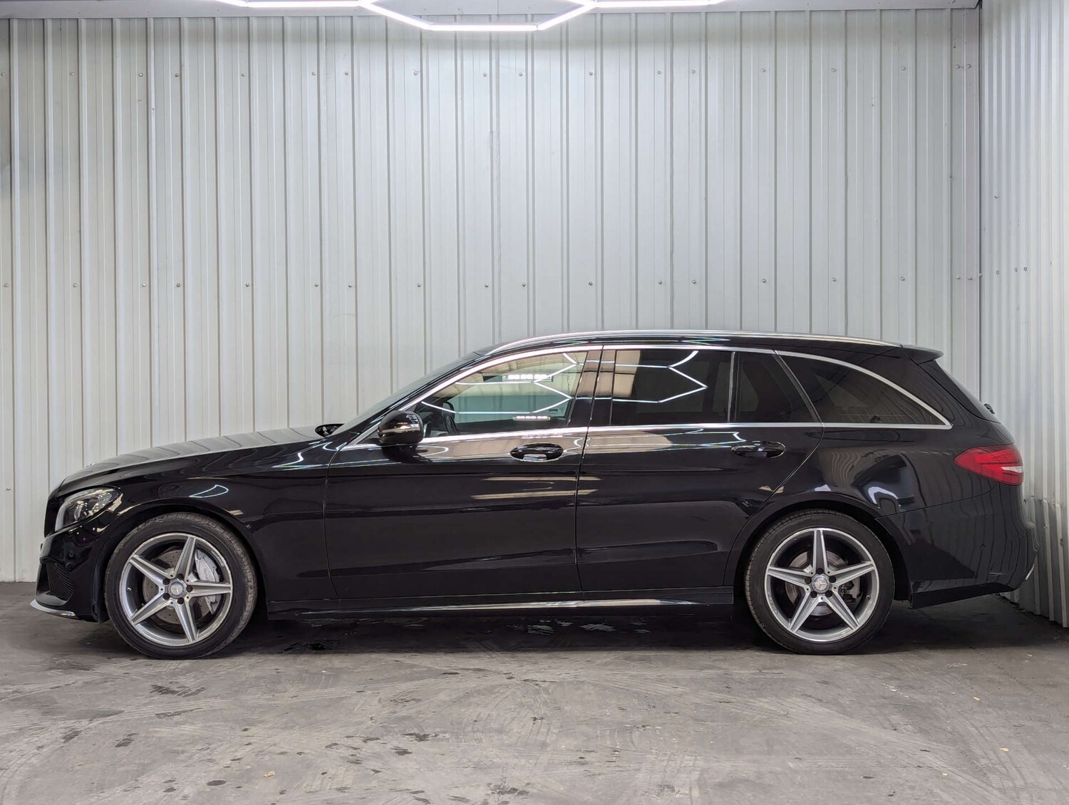Used Mercedes-Benz C Class 2014 for sale - 76600831: Photo 15