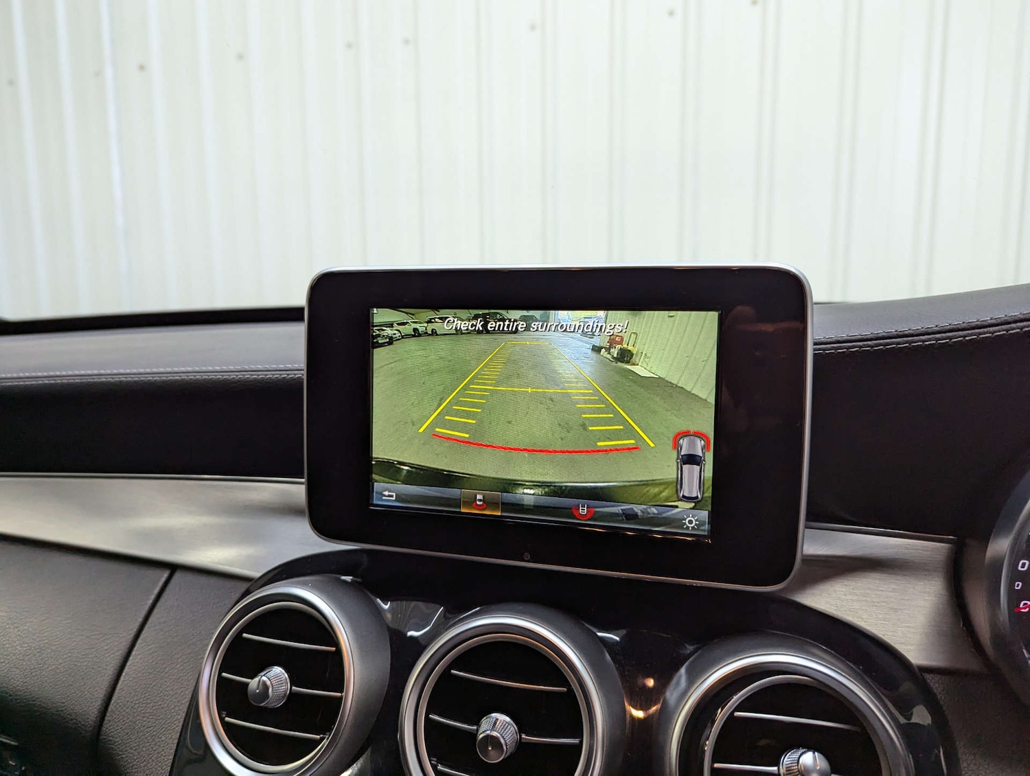 Used Mercedes-Benz C Class 2014 for sale - 76600831: Photo 85