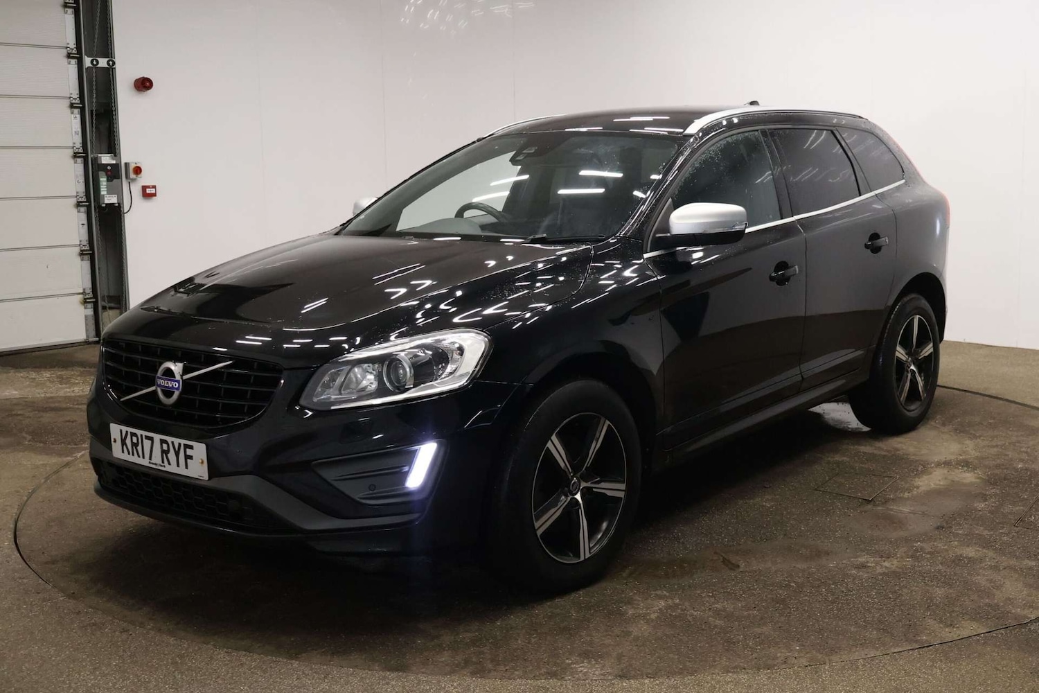 Used Volvo XC60 2017 for sale - 77541319: Photo 19