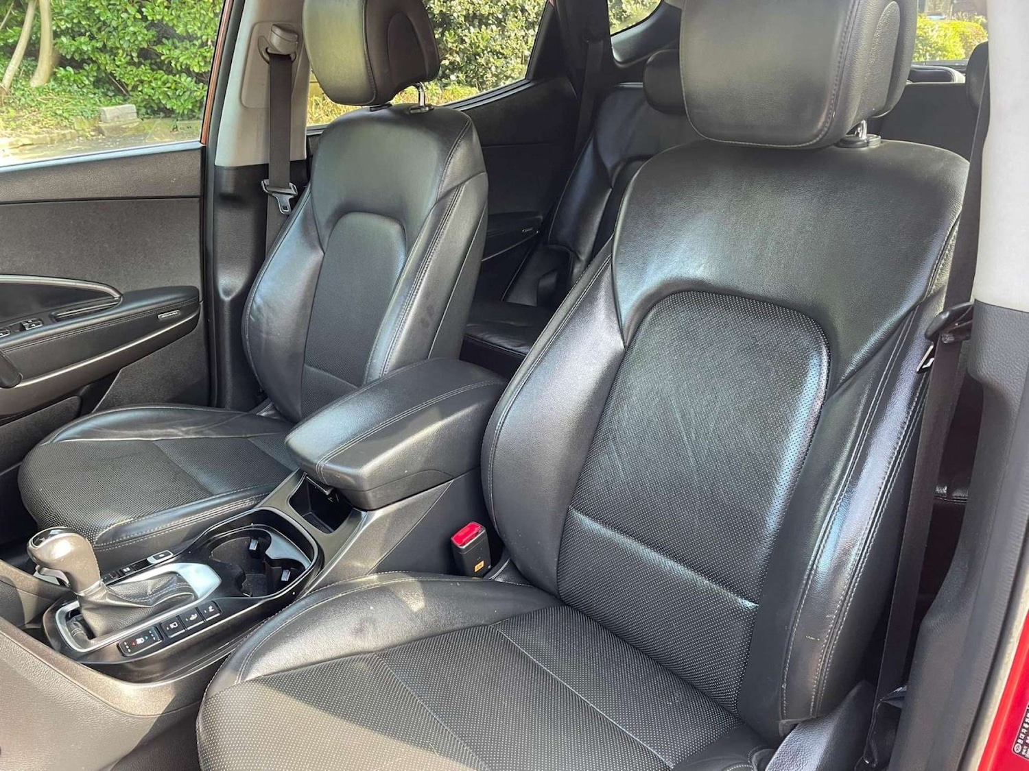 Used Hyundai Santa Fe 2016 for sale - 78098923: Photo 10