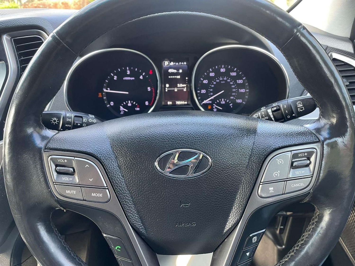 Used Hyundai Santa Fe 2016 for sale - 78098923: Photo 22