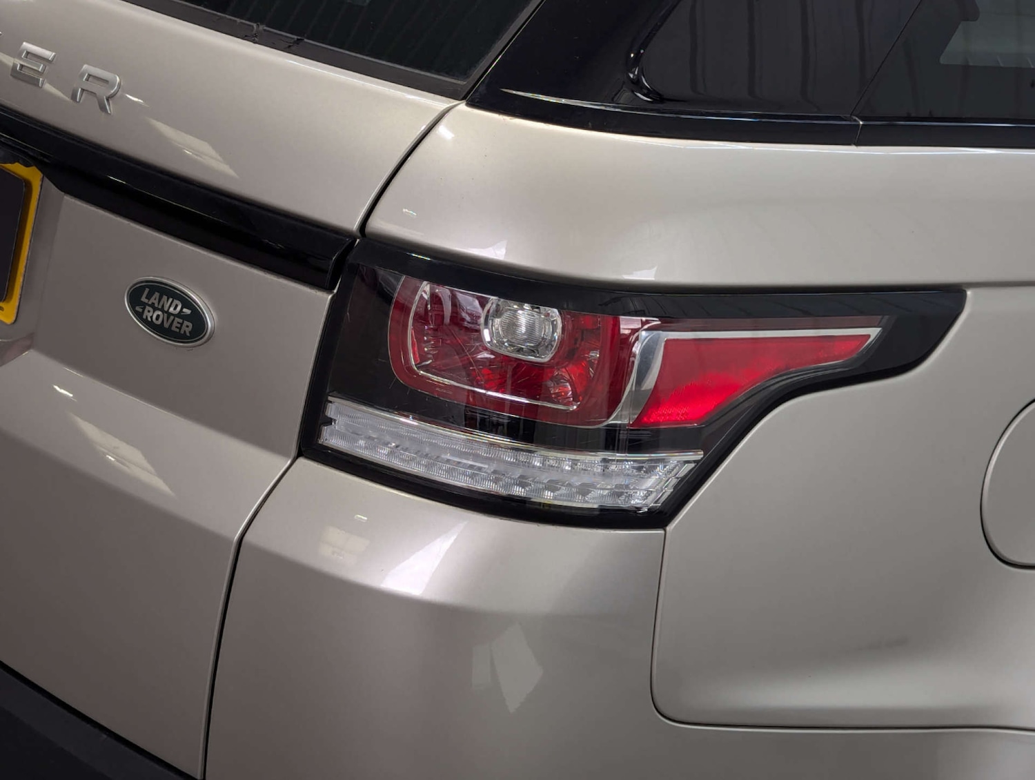 Used Land Rover Range Rover Sport 2015 for sale - 77712967: Photo 41