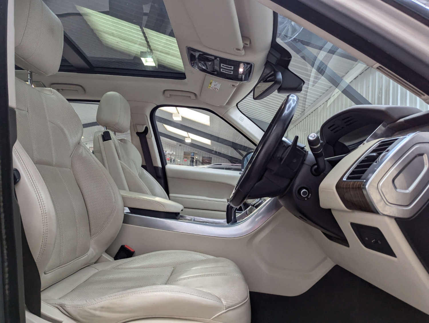 Used Land Rover Range Rover Sport 2015 for sale - 77712967: Photo 51