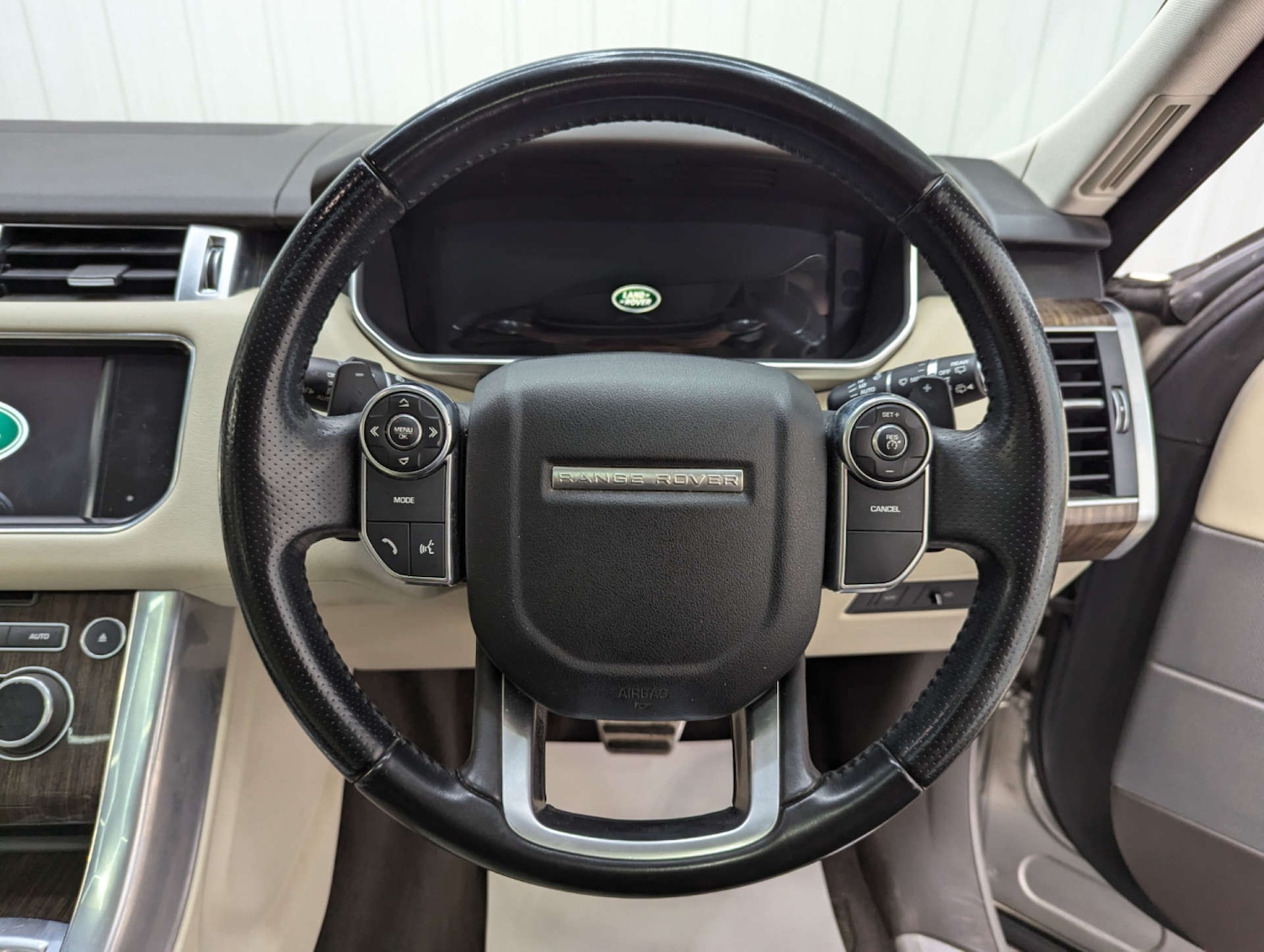 Used Land Rover Range Rover Sport 2015 for sale - 77712967: Photo 79