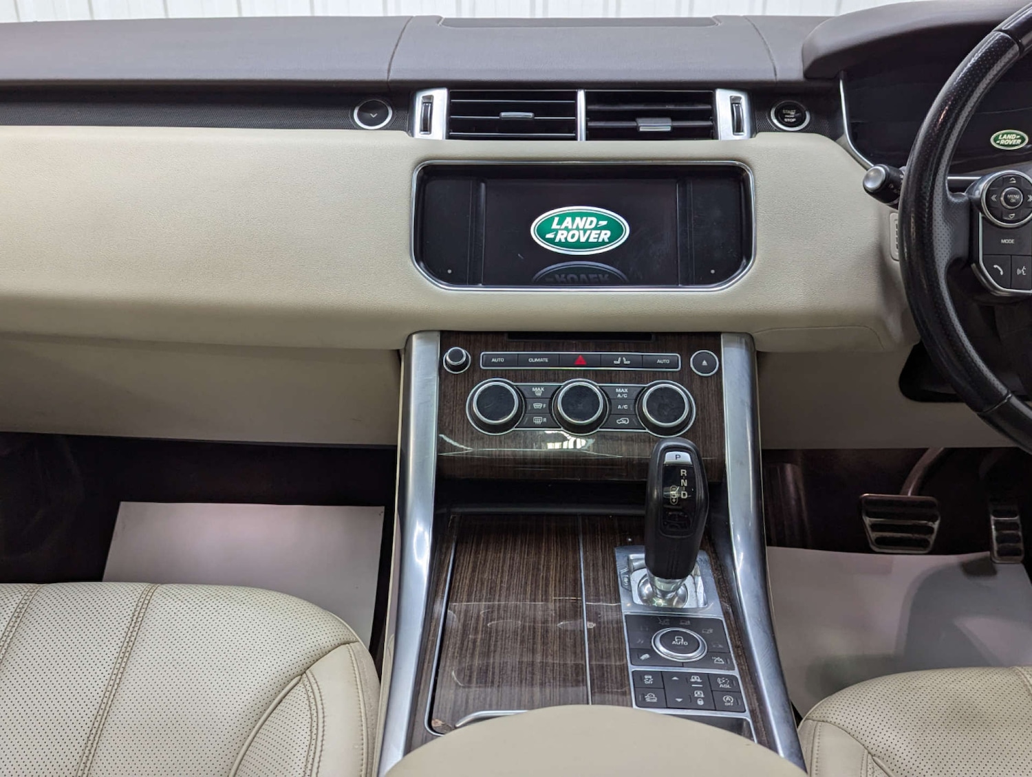 Used Land Rover Range Rover Sport 2015 for sale - 77712967: Photo 86