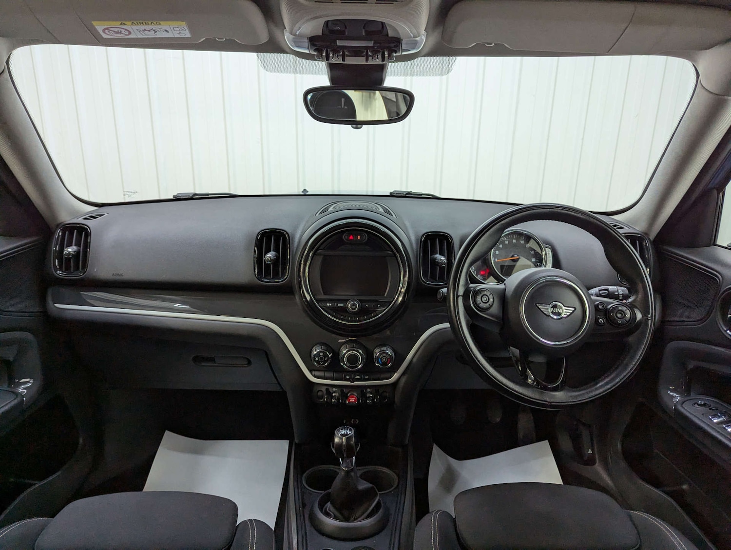 Used MINI Countryman 2017 for sale - 76278489: Photo 2