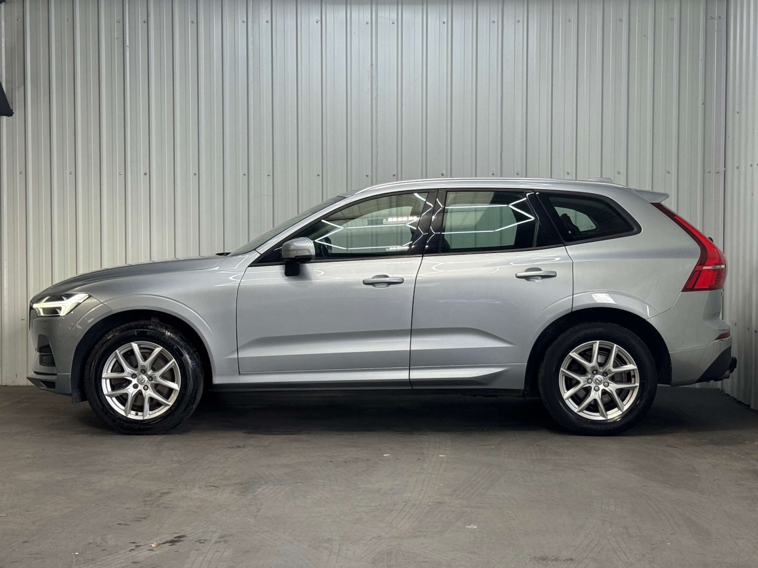 Used Volvo XC60 2017 for sale - 76363886: Photo 15