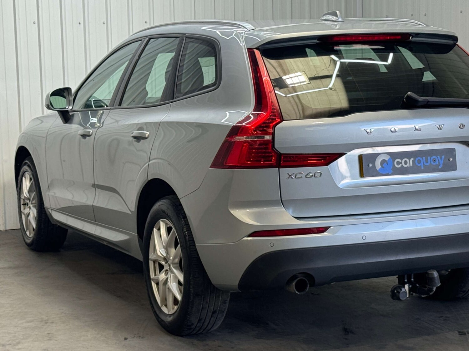 Used Volvo XC60 2017 for sale - 76363886: Photo 35