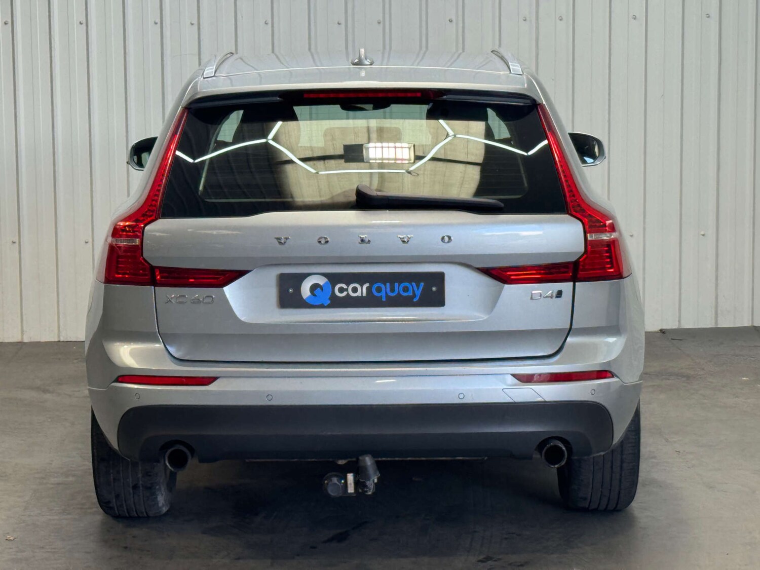 Used Volvo XC60 2017 for sale - 76363886: Photo 36