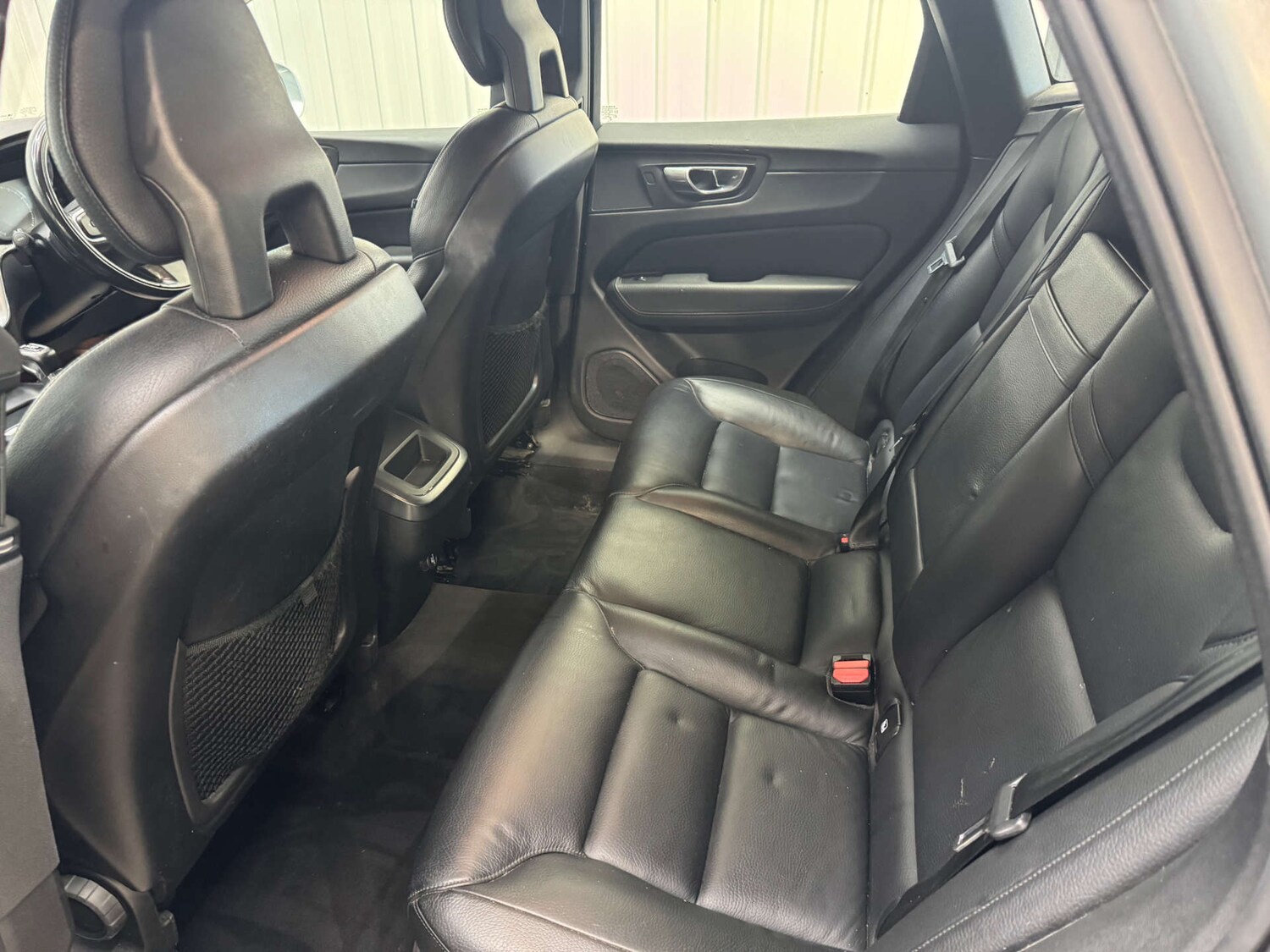 Used Volvo XC60 2017 for sale - 76363886: Photo 65