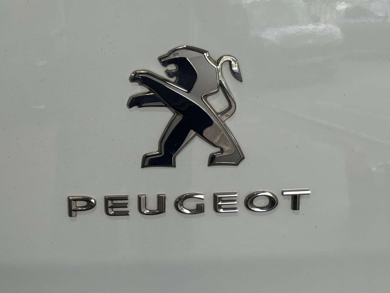 Used Peugeot Expert 2020 for sale - 76600901: Photo 38
