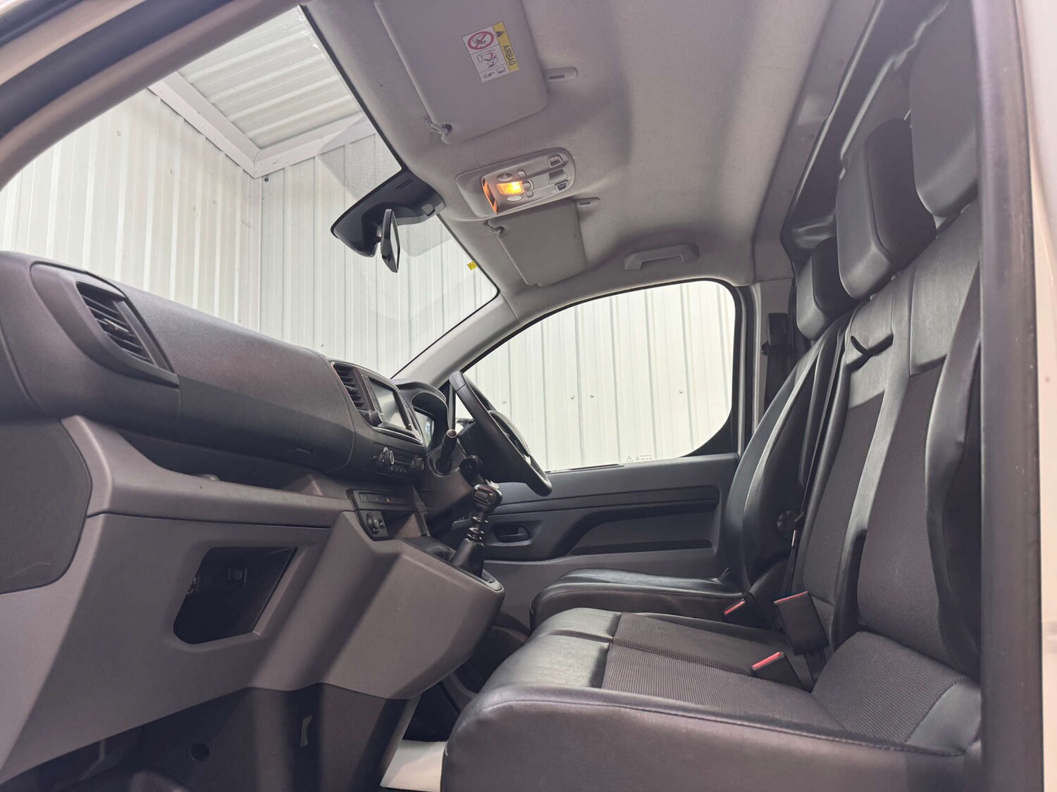 Used Peugeot Expert 2020 for sale - 76600901: Photo 53