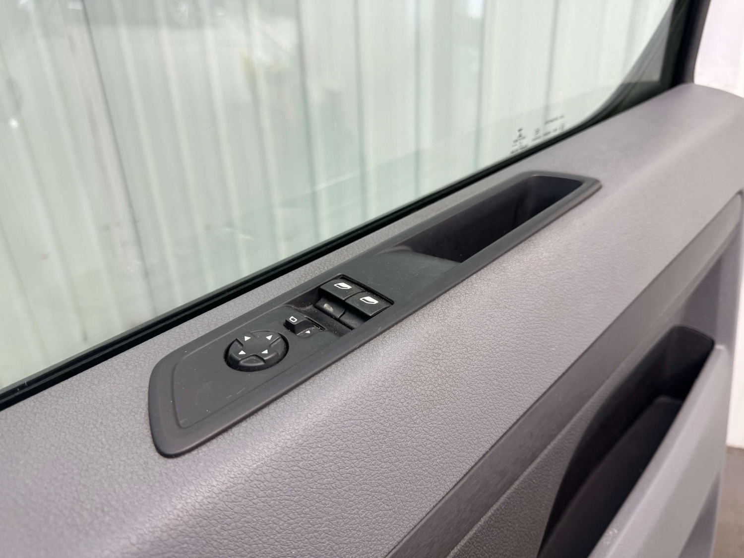 Used Peugeot Expert 2020 for sale - 76600901: Photo 64