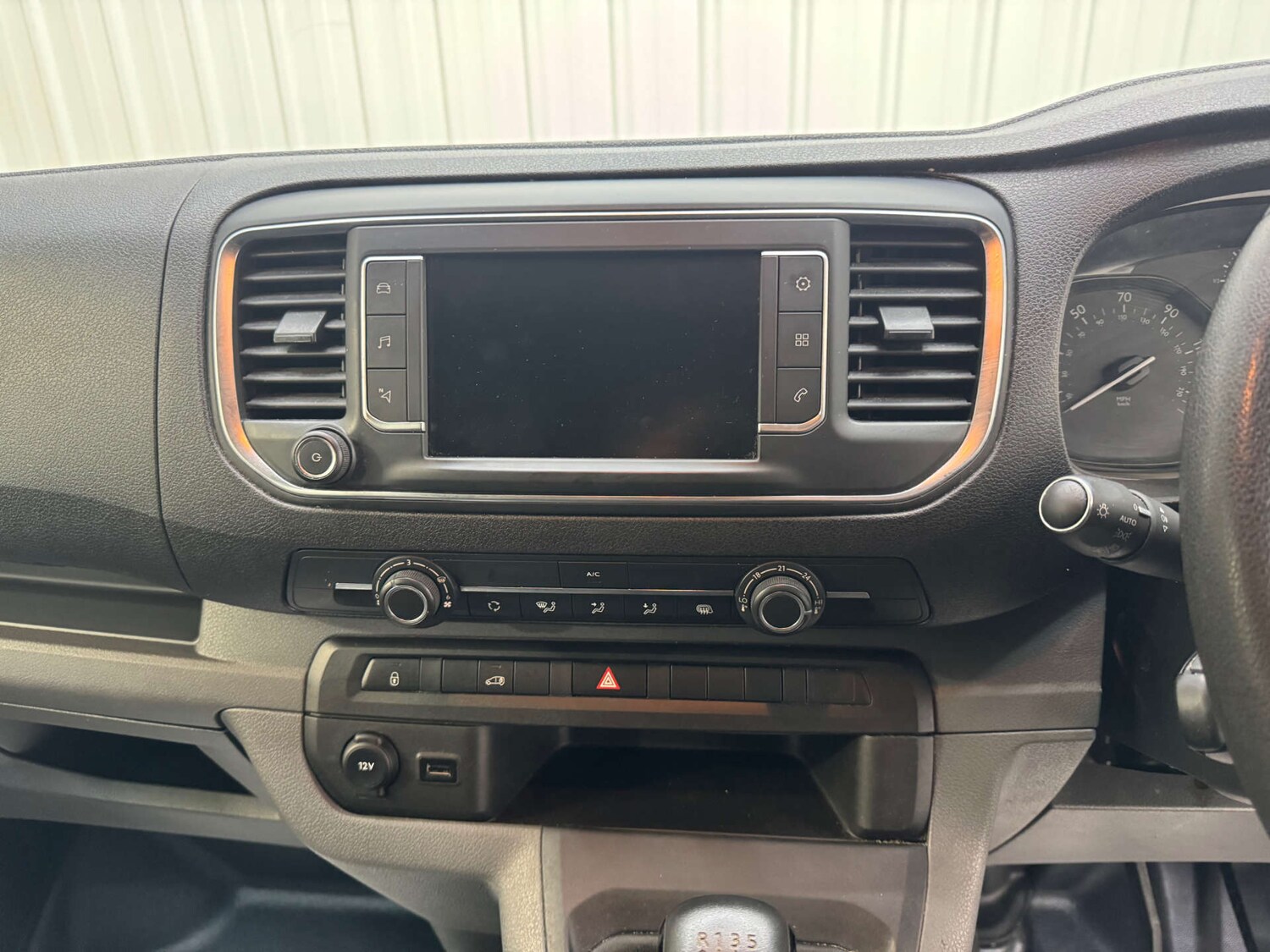 Used Peugeot Expert 2020 for sale - 76600901: Photo 65