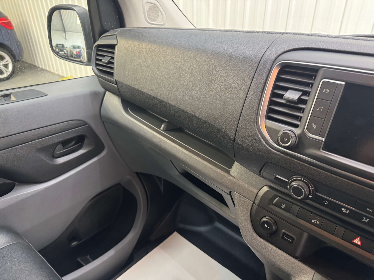 Used Peugeot Expert 2020 for sale - 76600901: Photo 73