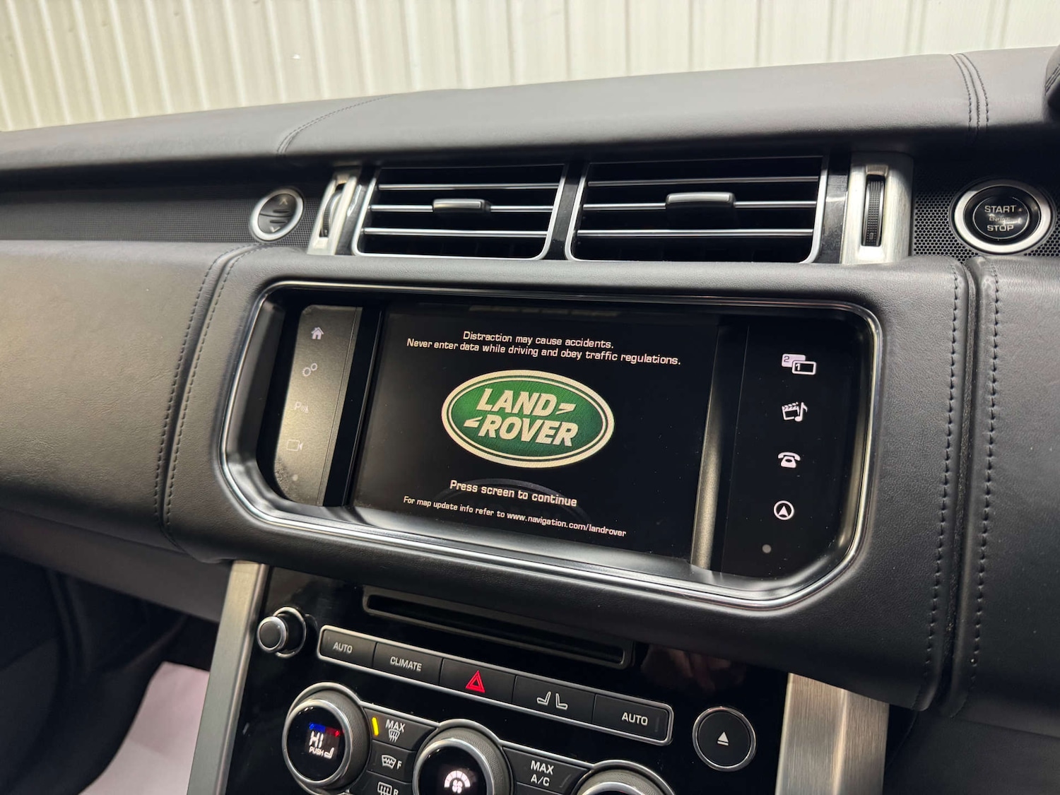 Used Land Rover Range Rover 2016 for sale - 76600946: Photo 82