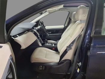 Used Land Rover Discovery Sport 2021 for sale - 77523124: Photo