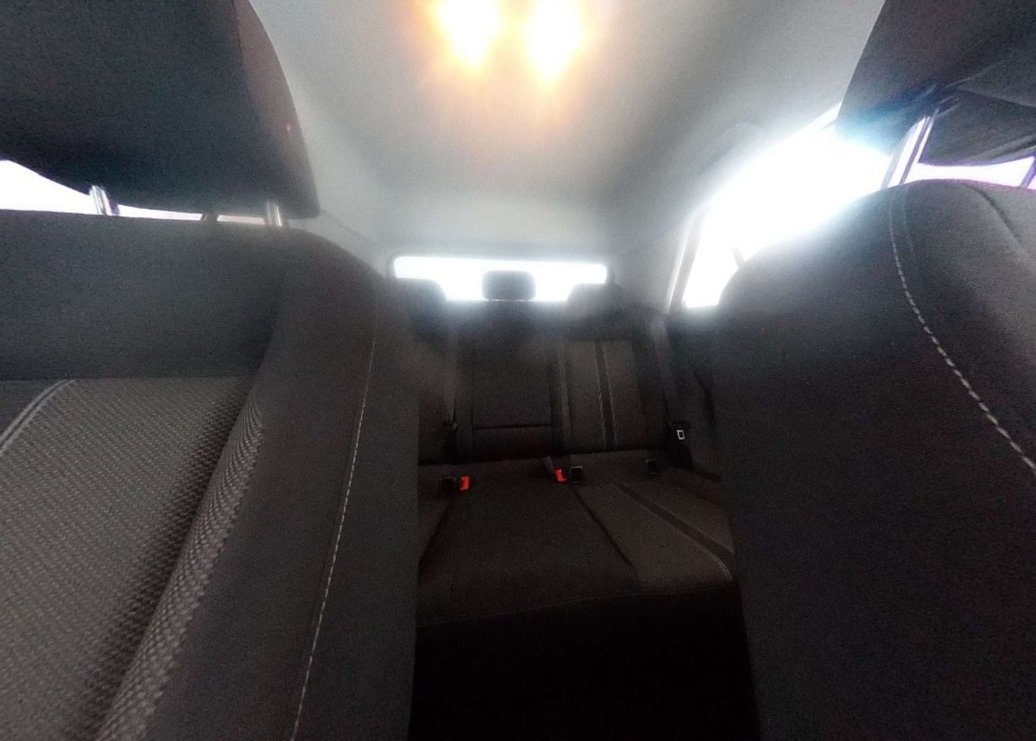 Used Volkswagen T-Roc 2018 for sale - 77200675: Photo 16