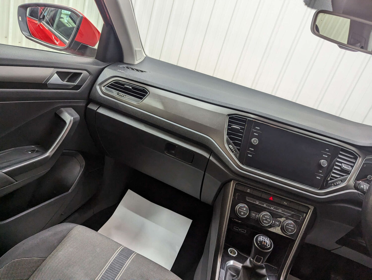 Used Volkswagen T-Roc 2018 for sale - 77200675: Photo 44