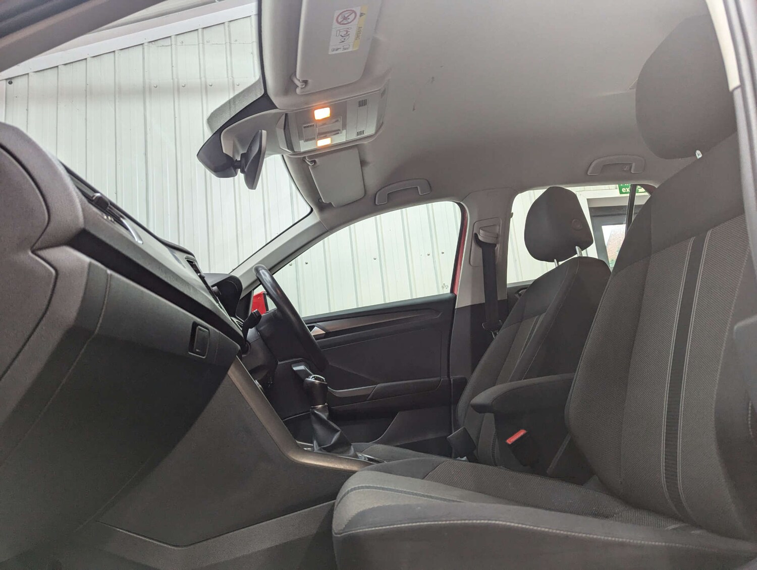 Used Volkswagen T-Roc 2018 for sale - 77200675: Photo 57