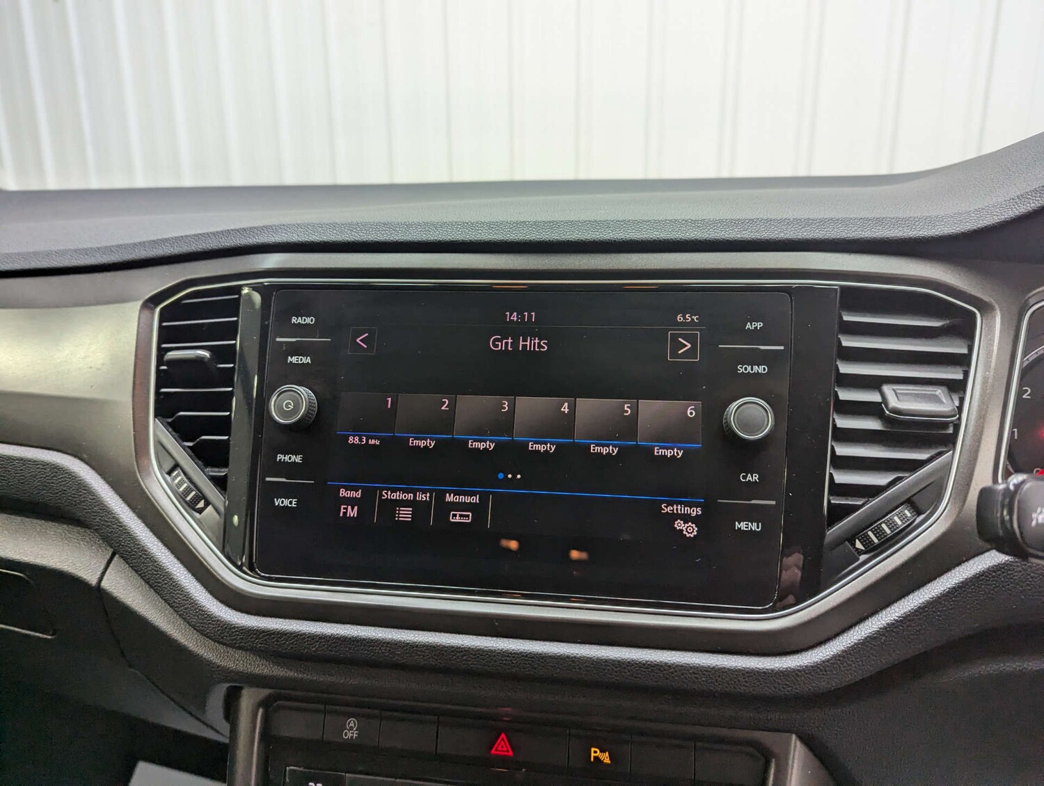 Used Volkswagen T-Roc 2018 for sale - 77200675: Photo 89