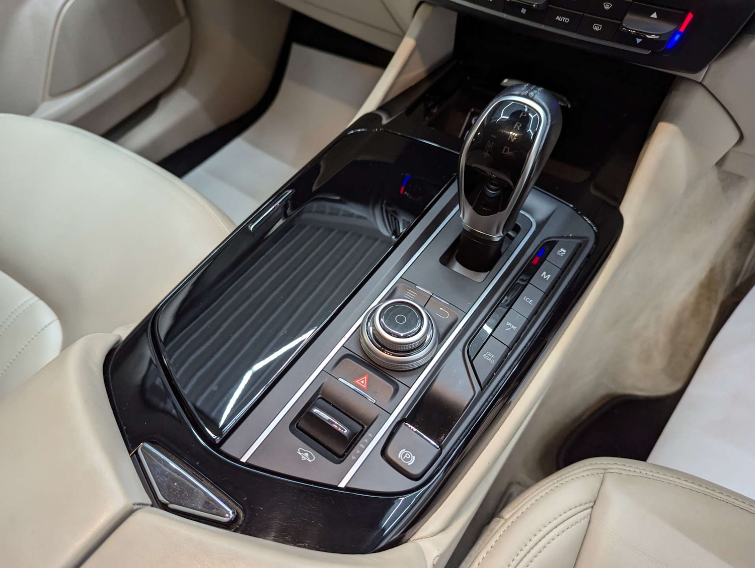 Used Maserati Levante 2018 for sale - 77775425: Photo 93