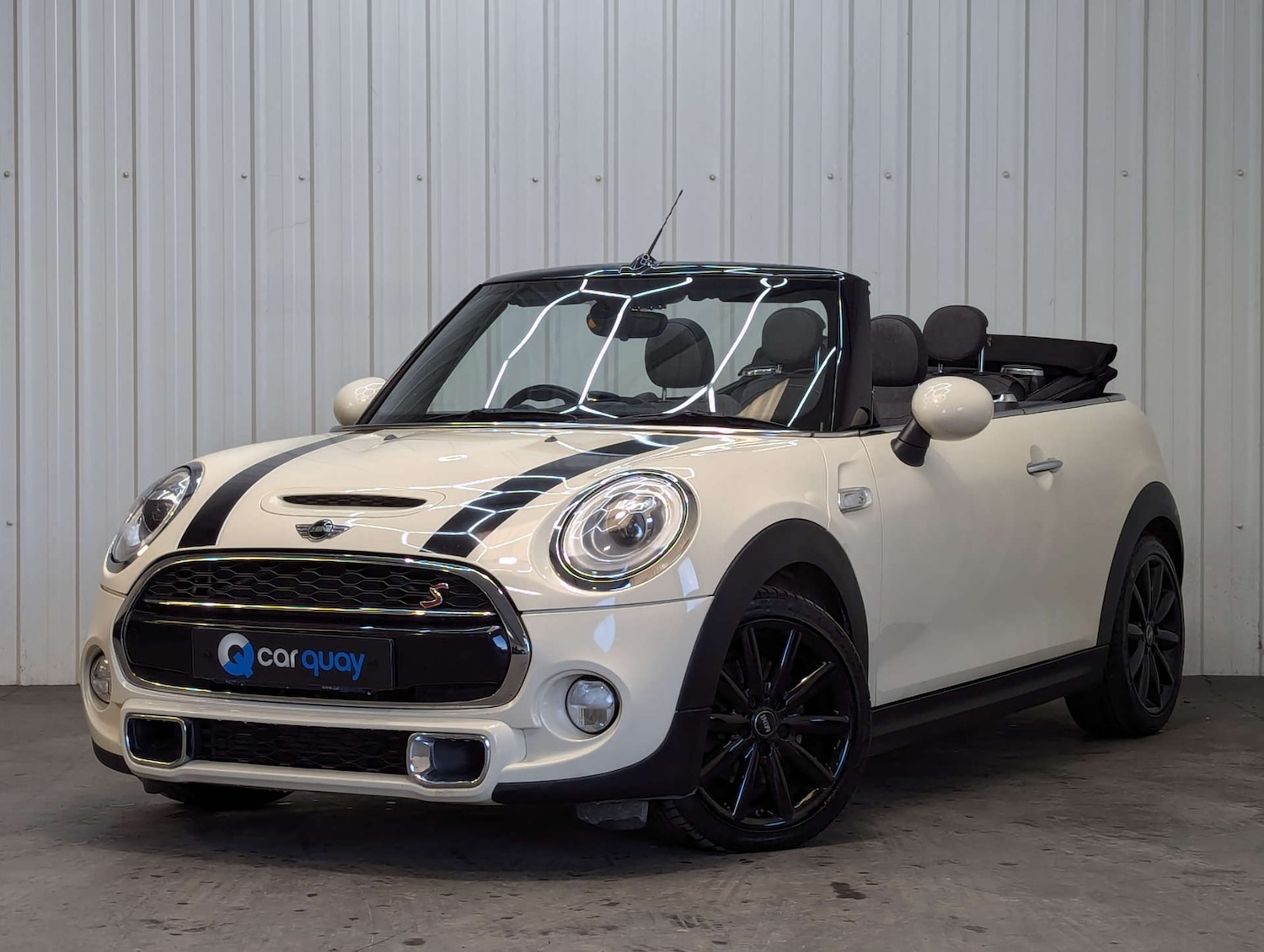 Used MINI Convertible 2016 for sale - 76600943: Photo 6